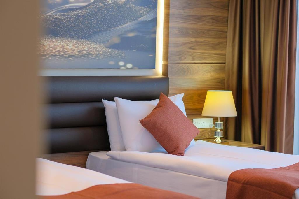 Ekor Elegance Hotel 法马古斯塔 外观 照片