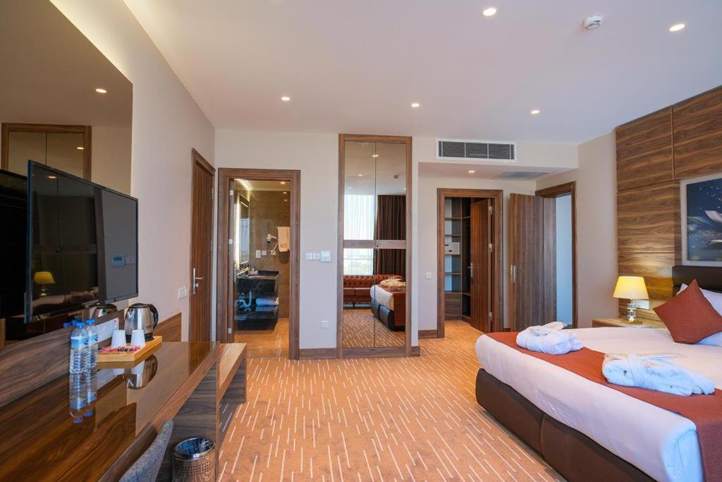 Ekor Elegance Hotel 法马古斯塔 外观 照片