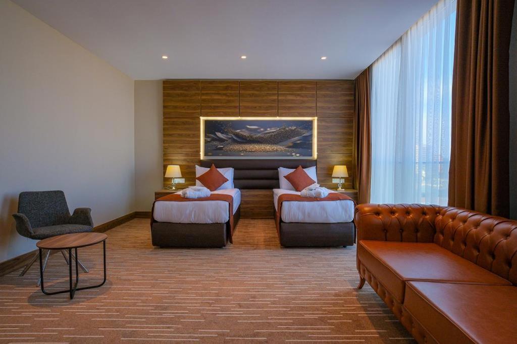 Ekor Elegance Hotel 法马古斯塔 外观 照片