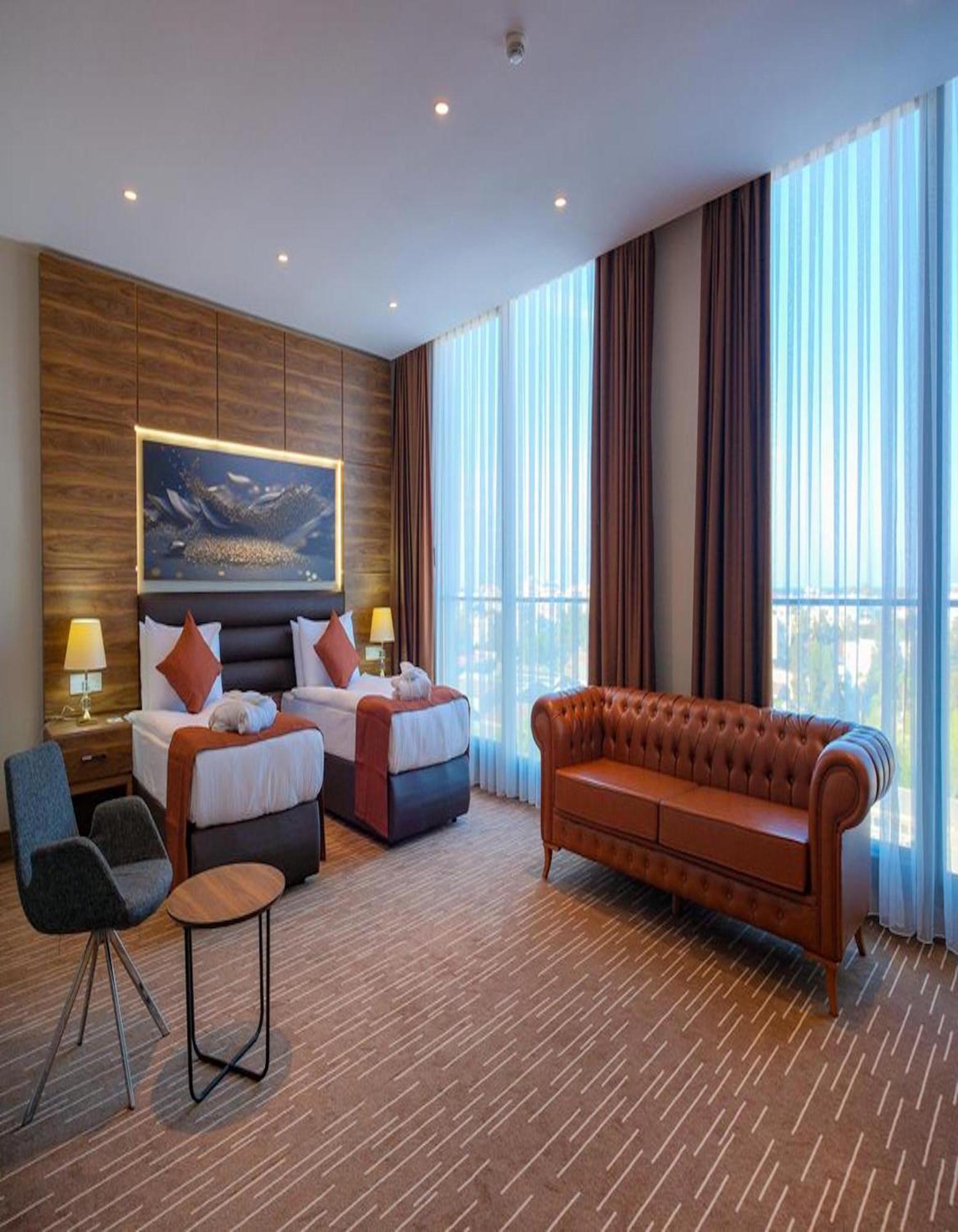 Ekor Elegance Hotel 法马古斯塔 外观 照片