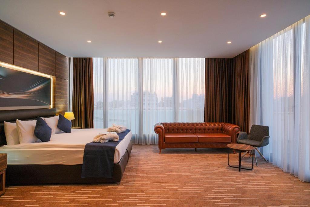 Ekor Elegance Hotel 法马古斯塔 外观 照片