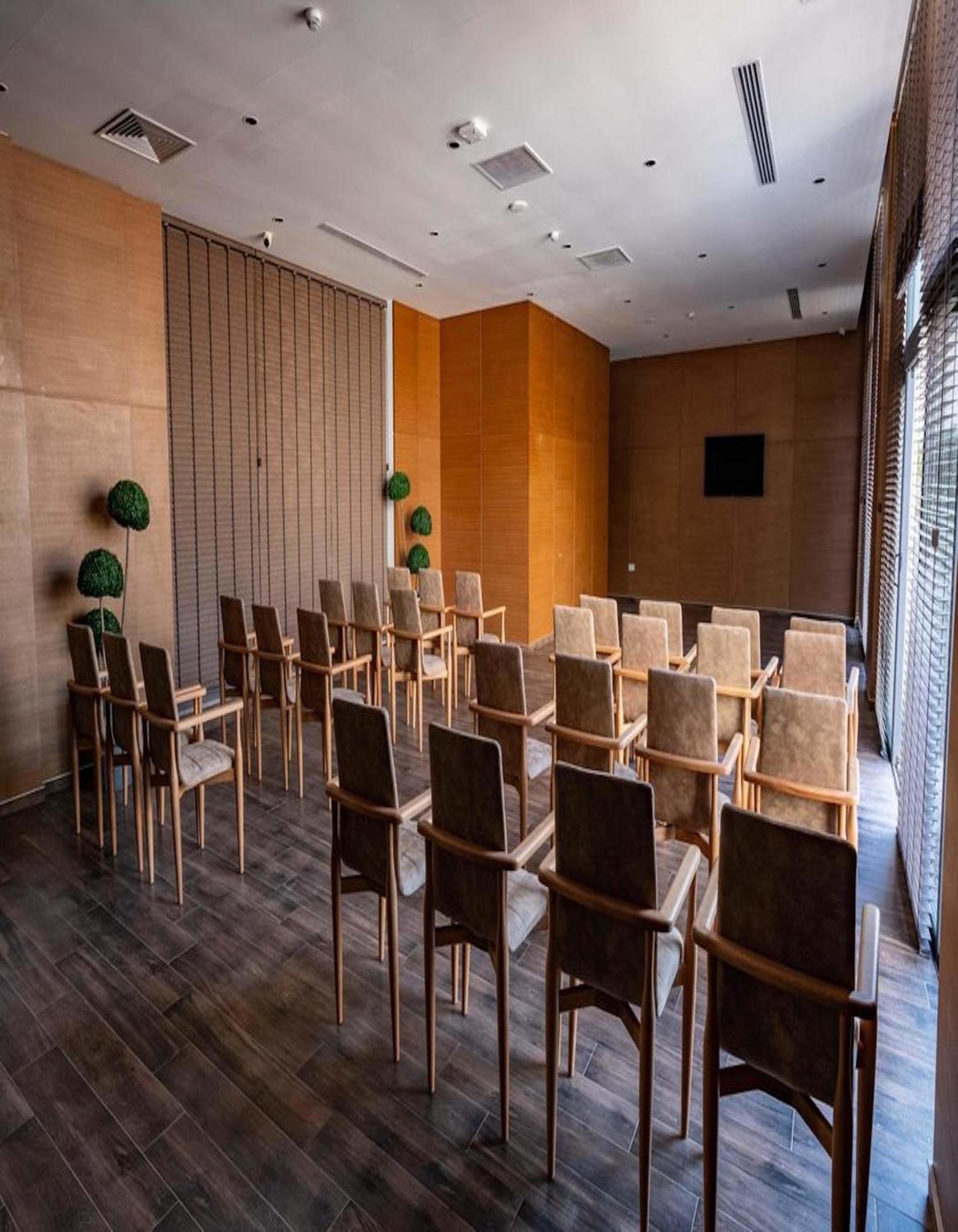 Ekor Elegance Hotel 法马古斯塔 外观 照片